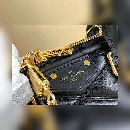 Anum Bags ln Luxury Bag --56788