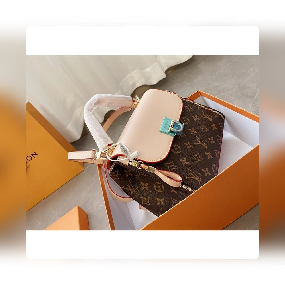 Anum Bags Detail