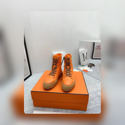 HM FRESH ANKLE BOOTS ORANGE