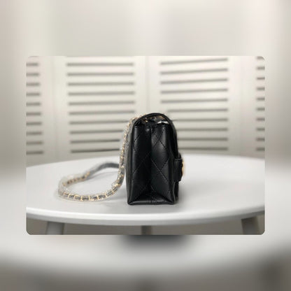 Anum Bags Detail