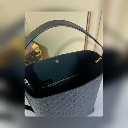Anum Bags ln Luxury Bag --56039