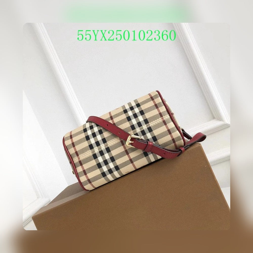 Anum Bags Detail