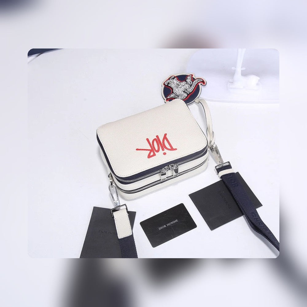 Anum Bags Detail