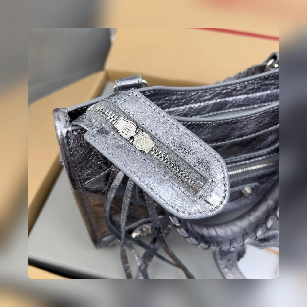 new-luxury-designer-bags-nm24050