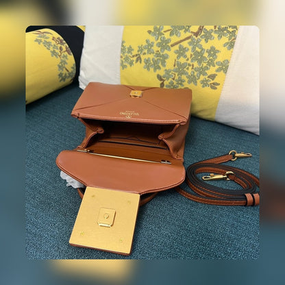 Anum Bags - Best High-End Brands in One Place - AFFORDABLE LUXURY BAGS - 14852