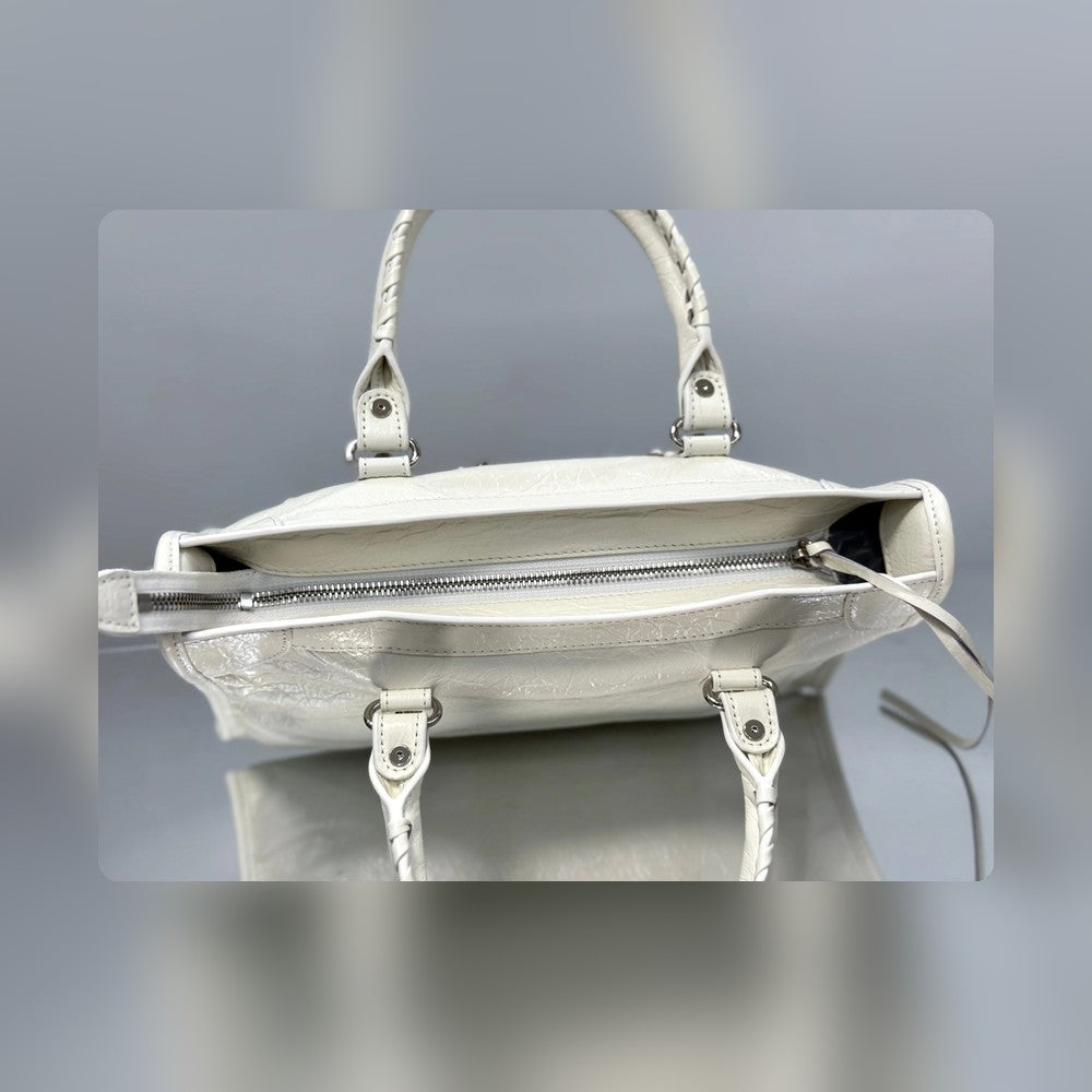 new-luxury-designer-bags-nm24609