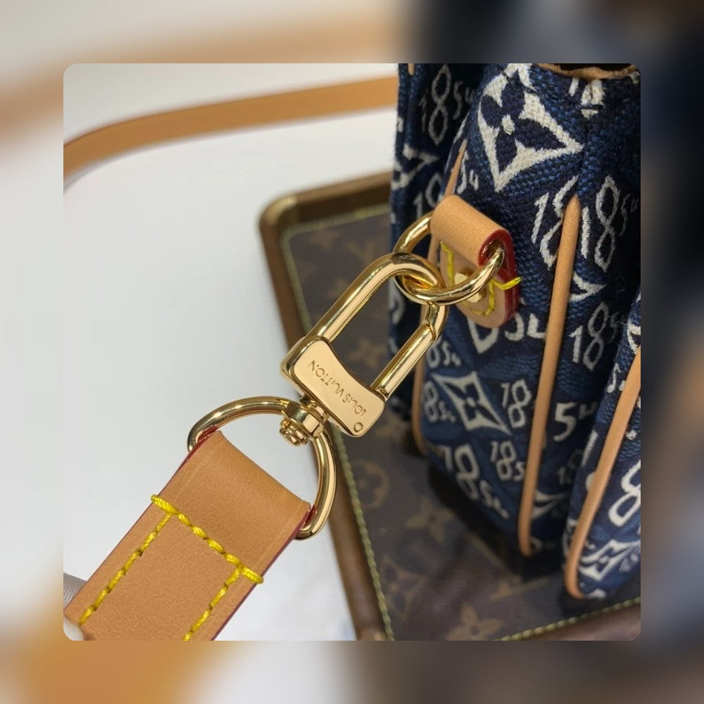 Anum Bags ln Luxury Bag --56090