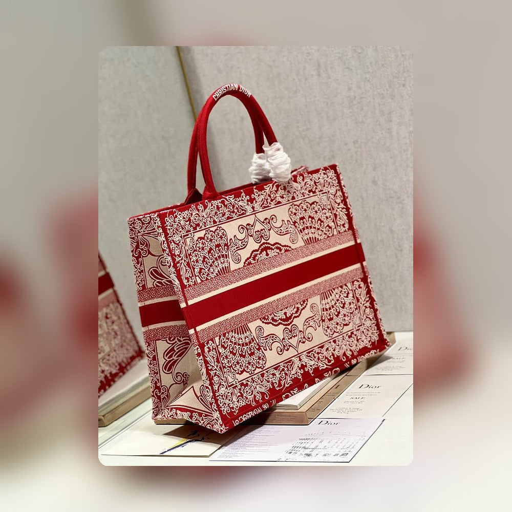 Anum Bags Detail