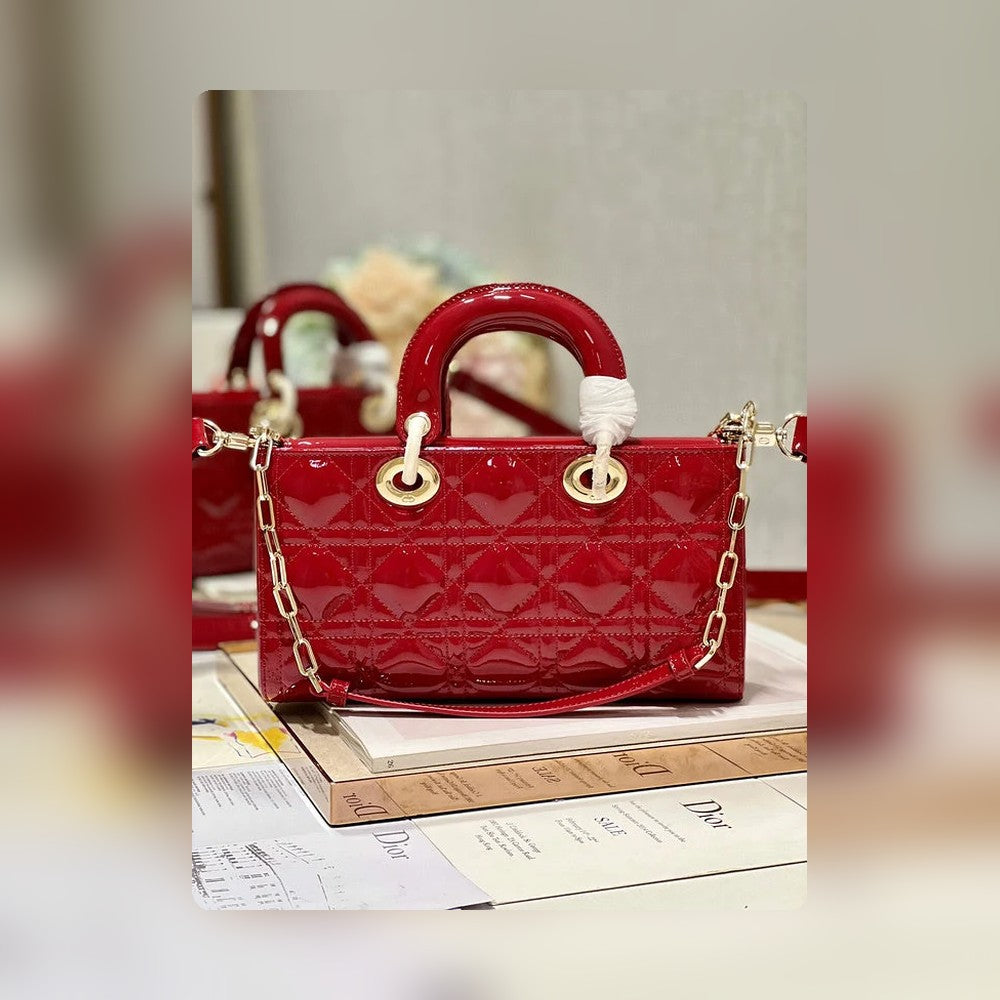 Anum Bags Detail