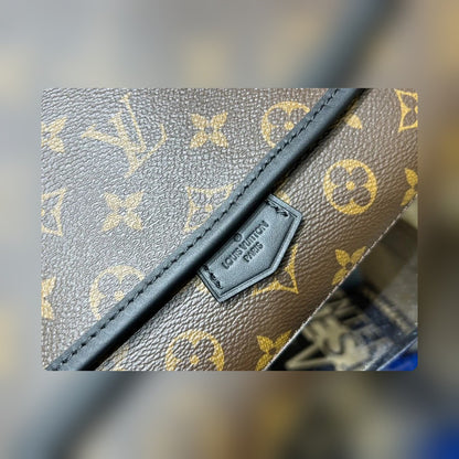 Anum Bags Detail