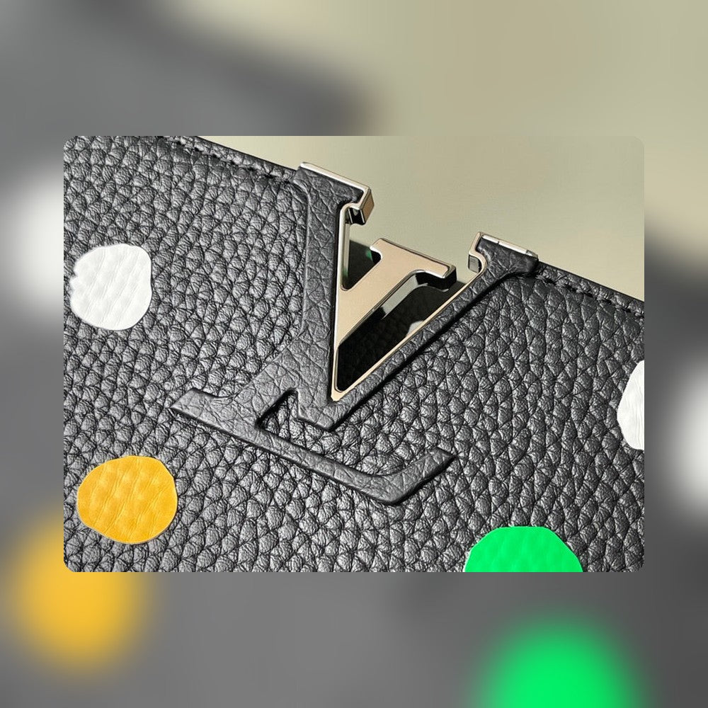 Anum Bags Detail