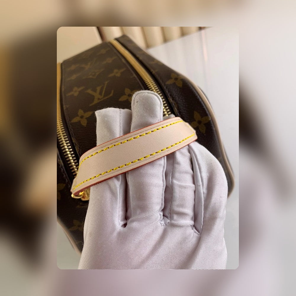 Anum Bags ln Luxury Bag --56342