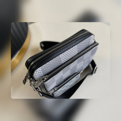 Anum Bags Detail