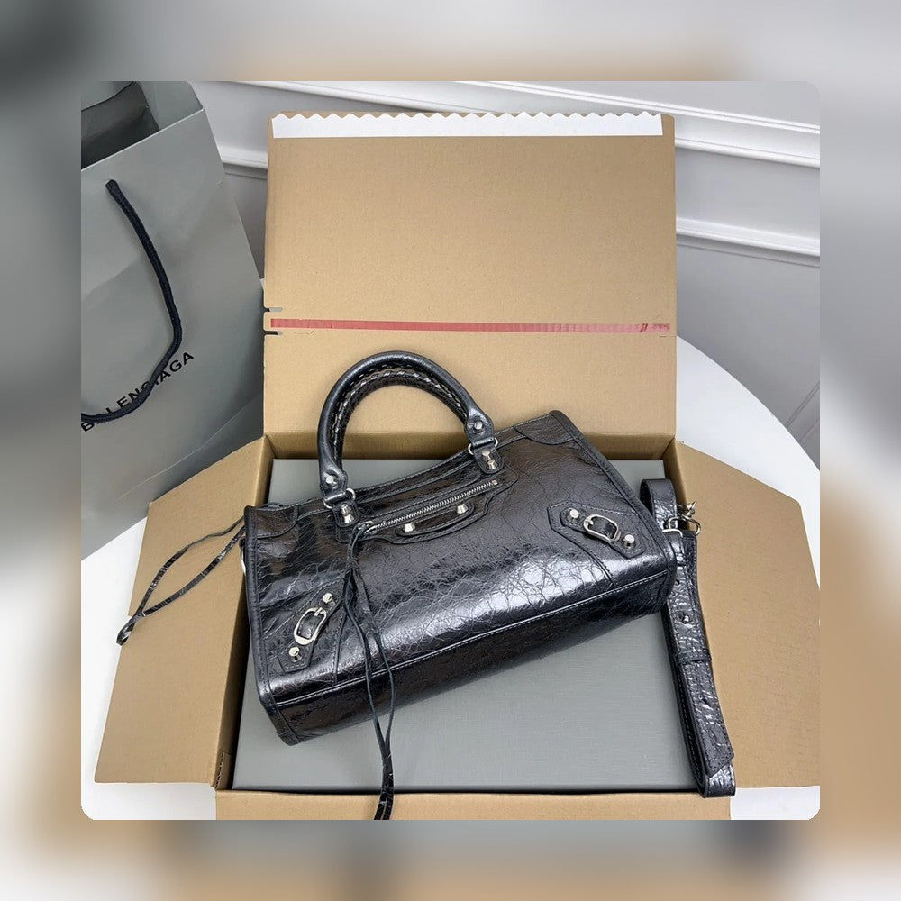new-designer-premium-bags-nm24026