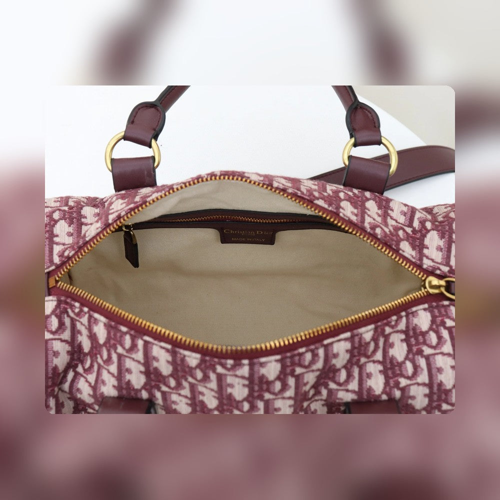 Anum Bags Detail
