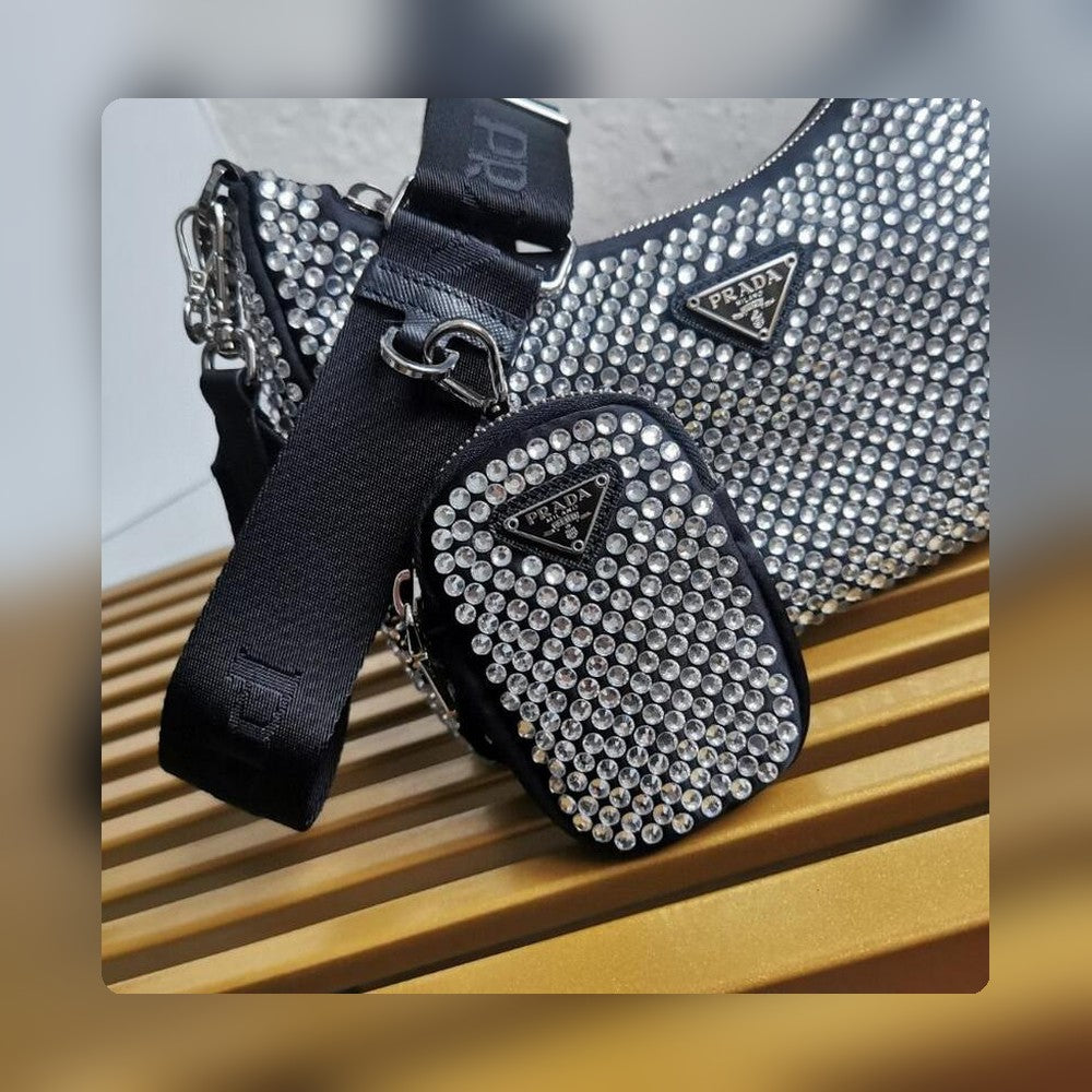 Anum Bags Detail