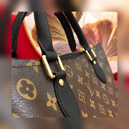 Anum Bags Detail