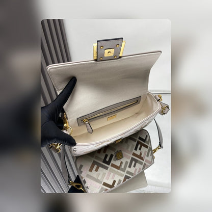 Anum Bags - DESIGNER BAGS FOR WOMEN - AFFORDABLE LUXURY BAGS - 19207