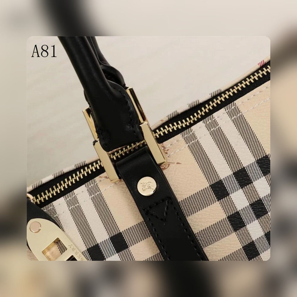 Anum Bags Detail