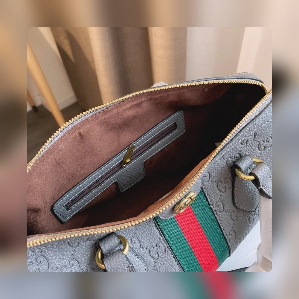 Anum Bags Detail