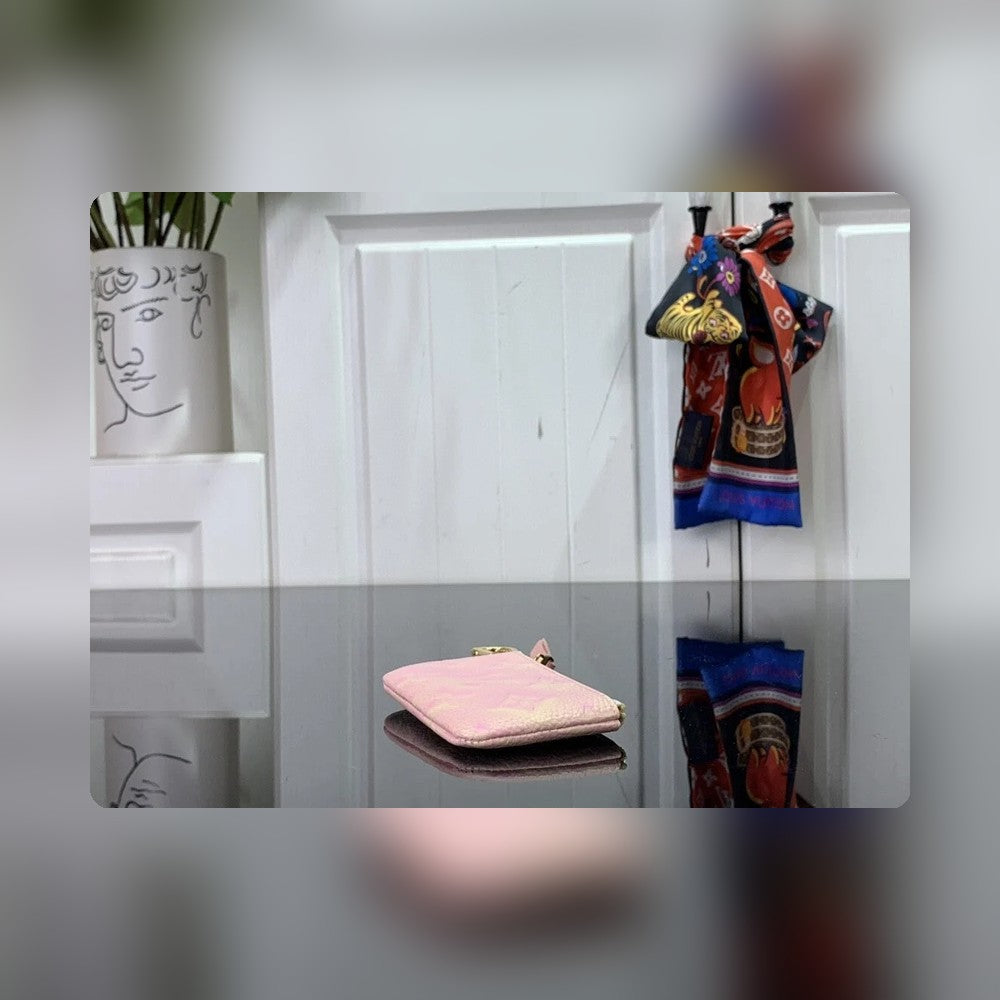 Anum Bags Wallets - High-Quality Designer Products for You - AFFORDABLE LUXURY - 4523