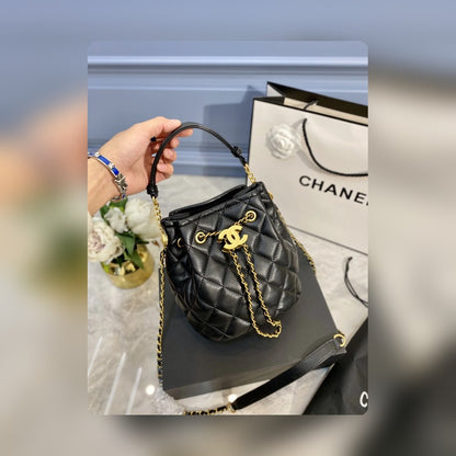 Anum Bags Detail