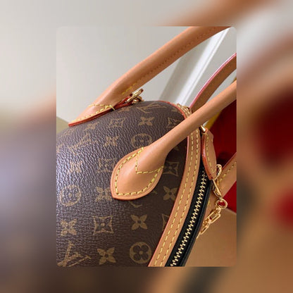 Anum Bags Detail