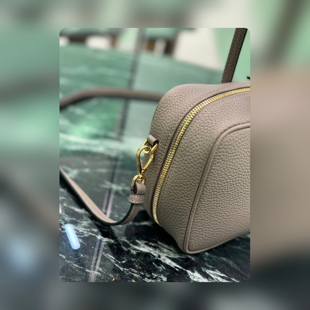 Anum Bags - High-Quality Designer Products for You - AFFORDABLE LUXURY BAGS - 13646