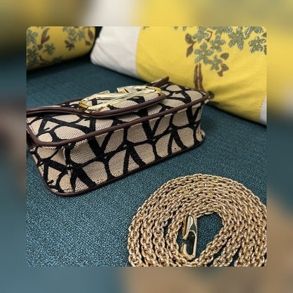 Anum Bags - High-Quality Designer Products for You - AFFORDABLE LUXURY BAGS - 14650