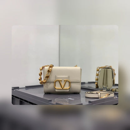 Anum Bags - High-Quality Designer Products for You - AFFORDABLE LUXURY BAGS - 14430