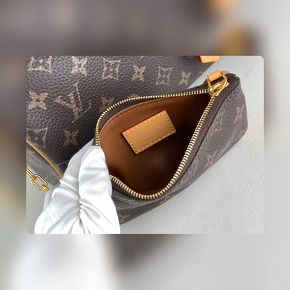 Anum Bags ln Luxury Bag --56839