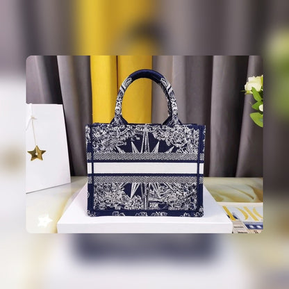 Anum Bags Detail
