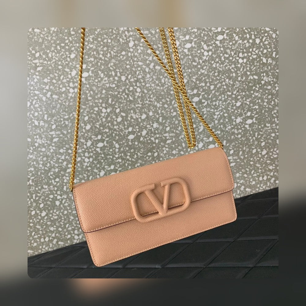 Anum Bags - High-Quality Designer Products for You - AFFORDABLE LUXURY BAGS - 5607