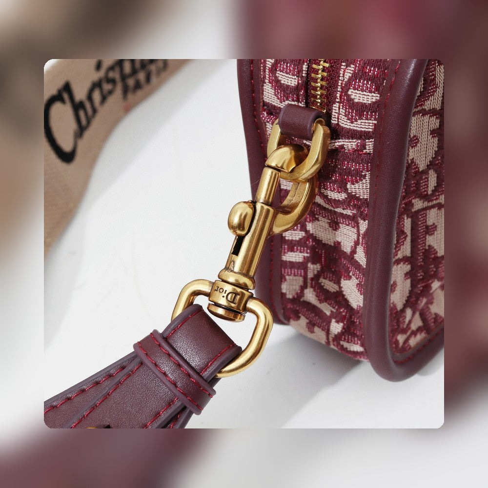 Anum Bags Detail
