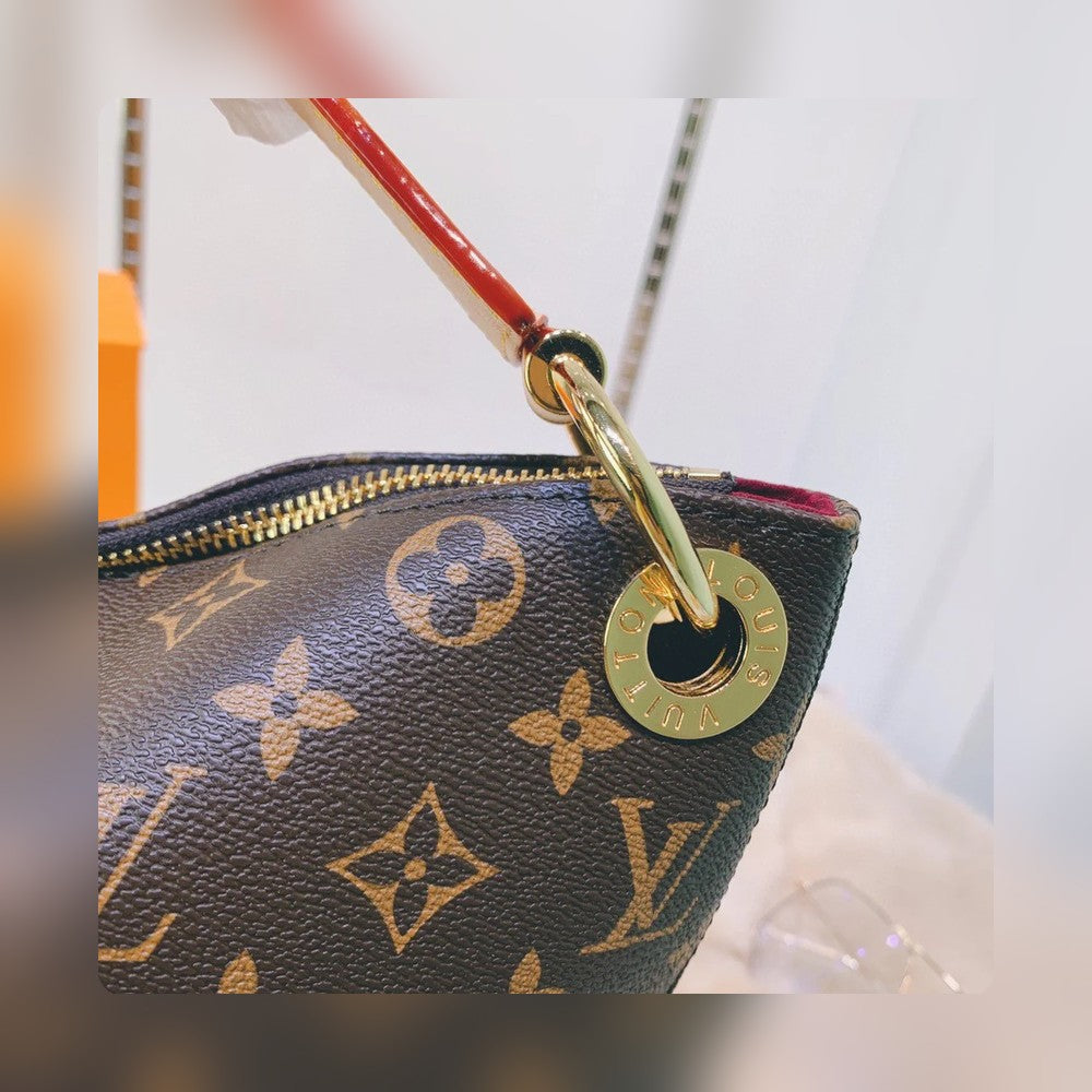 Anum Bags Detail