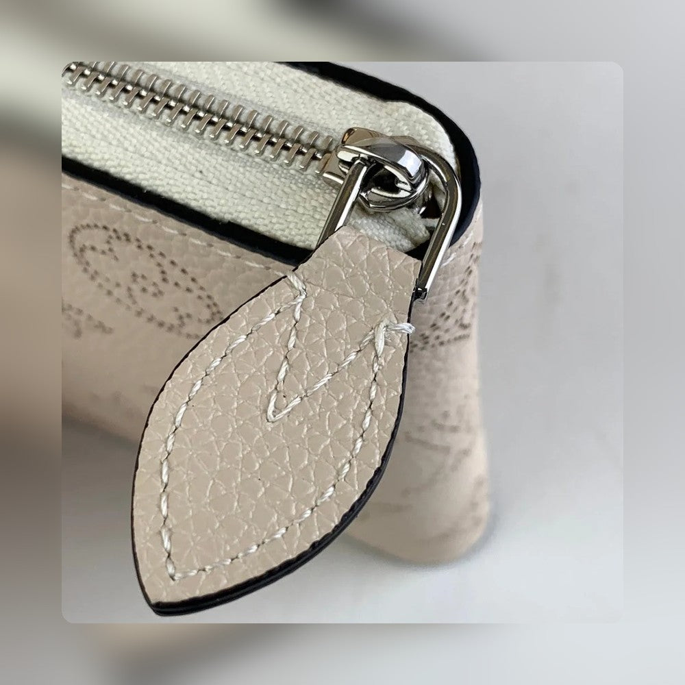 Anum Bags ln Luxury Bag --58538