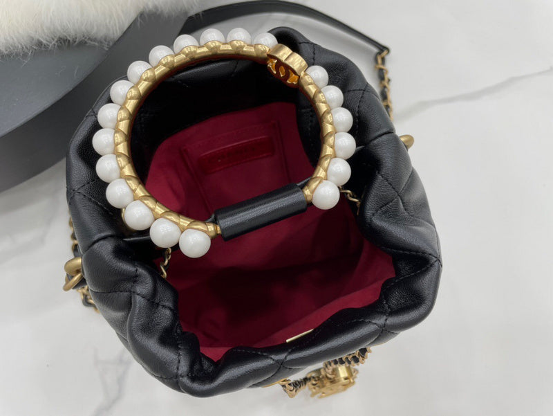 Anum Bags Detail