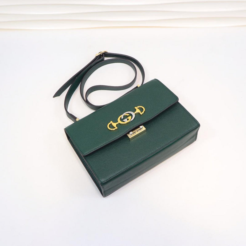 Anum Bags Detail