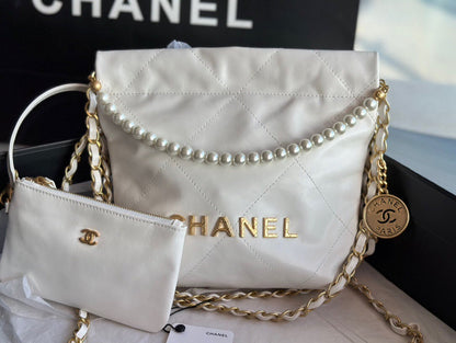 Anum Bags Detail