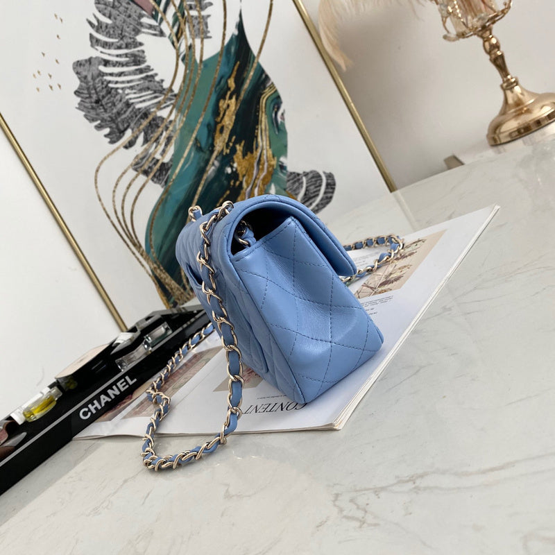 Anum Bags Detail
