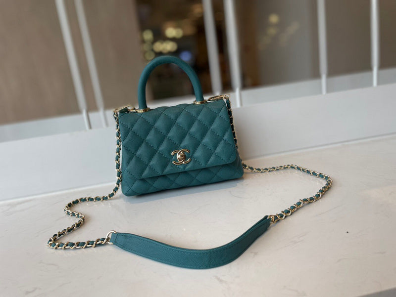Anum Bags Detail