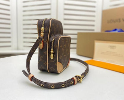 Anum Bags Bags - LOV Bags - 2177