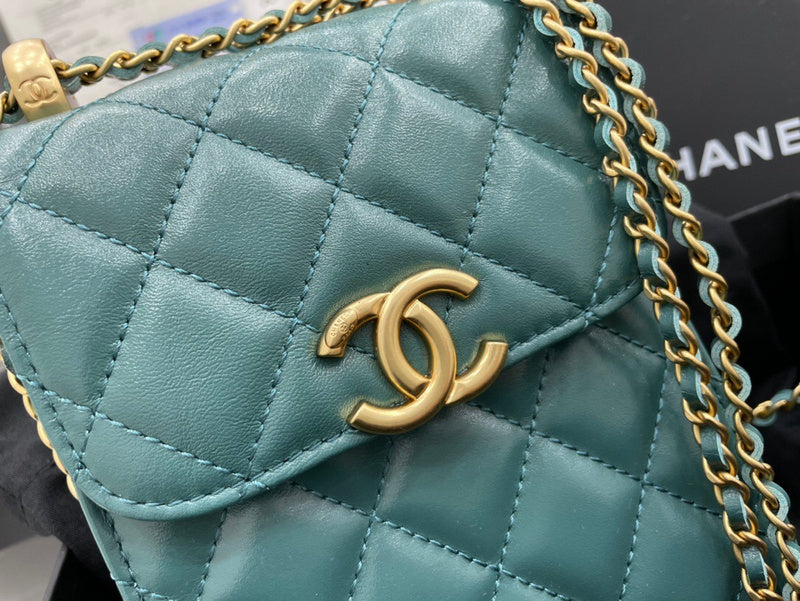 Anum Bags Detail