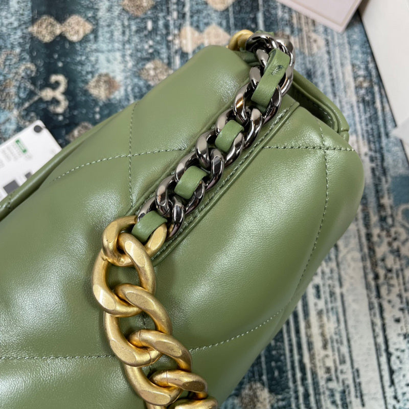 Anum Bags Detail