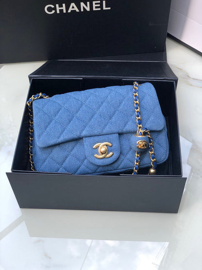 Anum Bags Detail