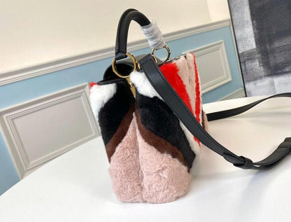Anum Bags Detail