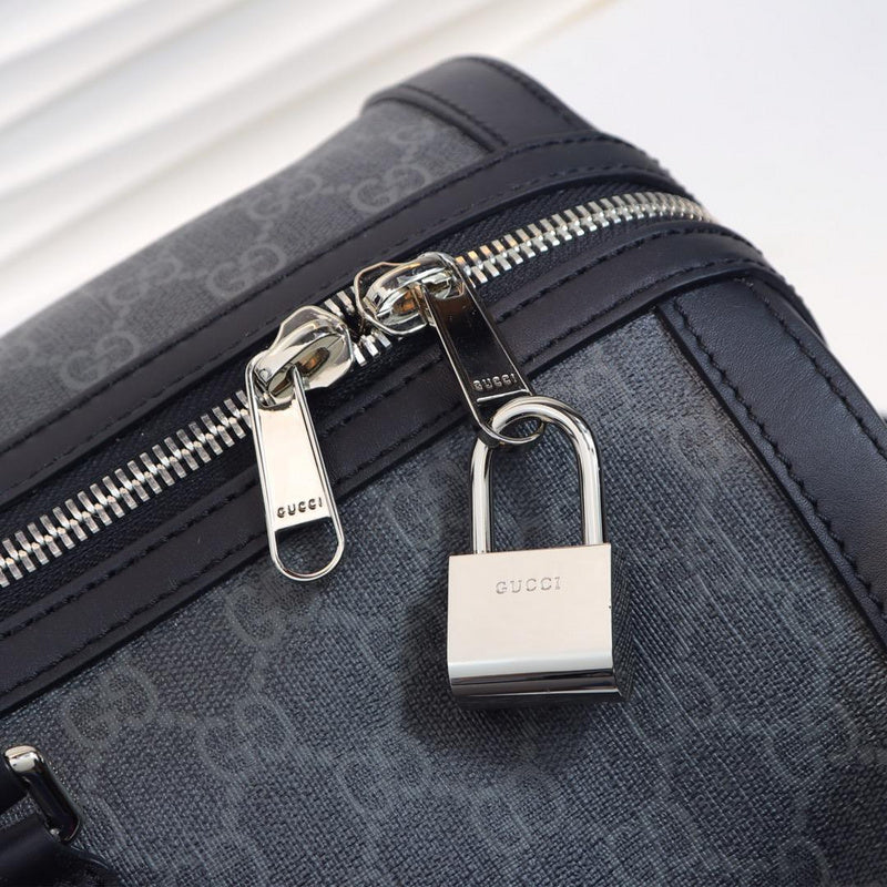 Anum Bags Detail