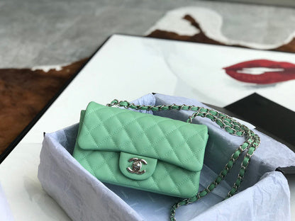 Anum Bags Detail