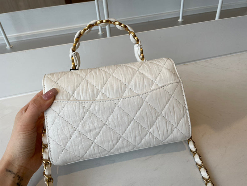 Anum Bags Detail