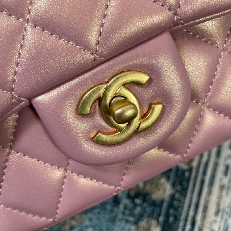 Anum Bags Detail